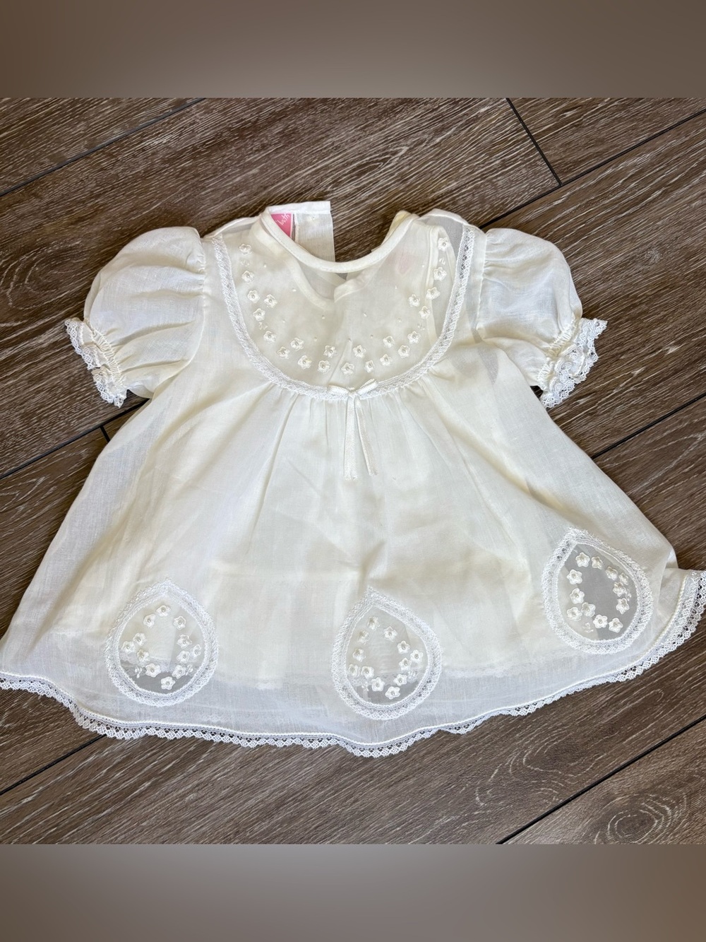 Vintage Will’Beth Baby Girls White Heirloom Bishop Dress